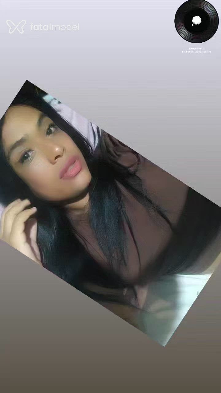 Acompanhante mulher trans morena (o) de olhos pretos - Morenaespetacular