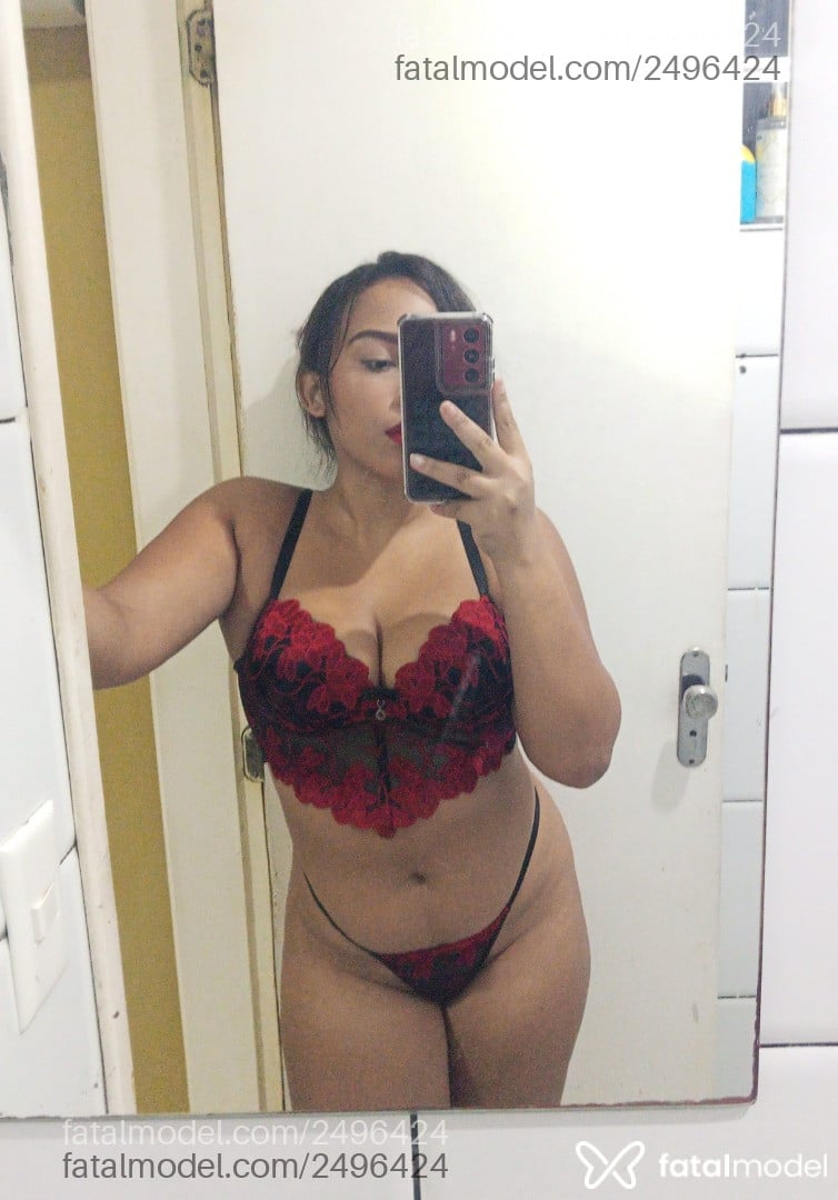 Acompanhante mulher morena (o) de olhos castanhos em Salvador - Narvaez Jade