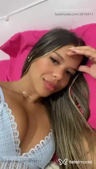 Acompanhante mulher morena (o) de olhos pretos em Rio de Janeiro - Victoria Queiroz