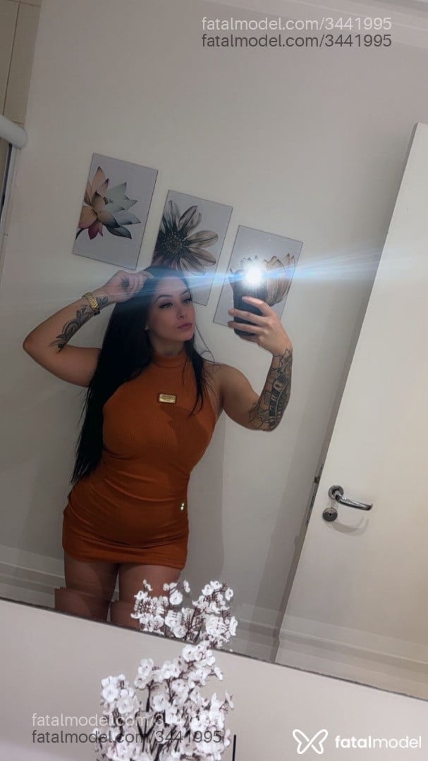 Acompanhante mulher morena (o) de olhos mel em Jundiaí - Ayla Castro