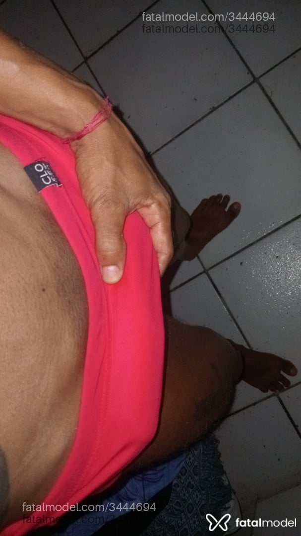Acompanhante homem com cabelo castanho de olhos castanhos em Salvador - Jeff Surfistinho