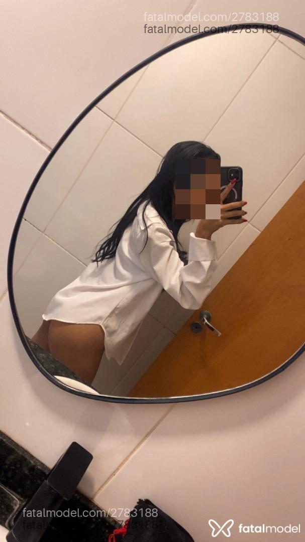 Acompanhante mulher morena (o) de olhos castanhos - Bianca Monteiro Acompanhante mulher morena (o) de olhos castanhos - Bianca Monteiro