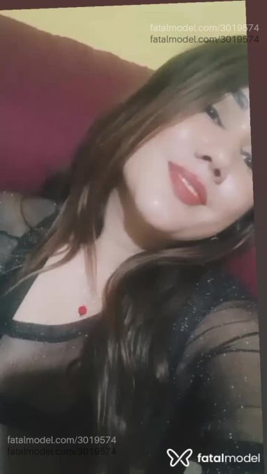 Acompanhante mulher loira (o) de olhos castanhos em Caruaru - Beatriz Brunelly