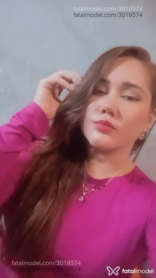Acompanhante mulher loira (o) de olhos castanhos - Sabrina Brandão