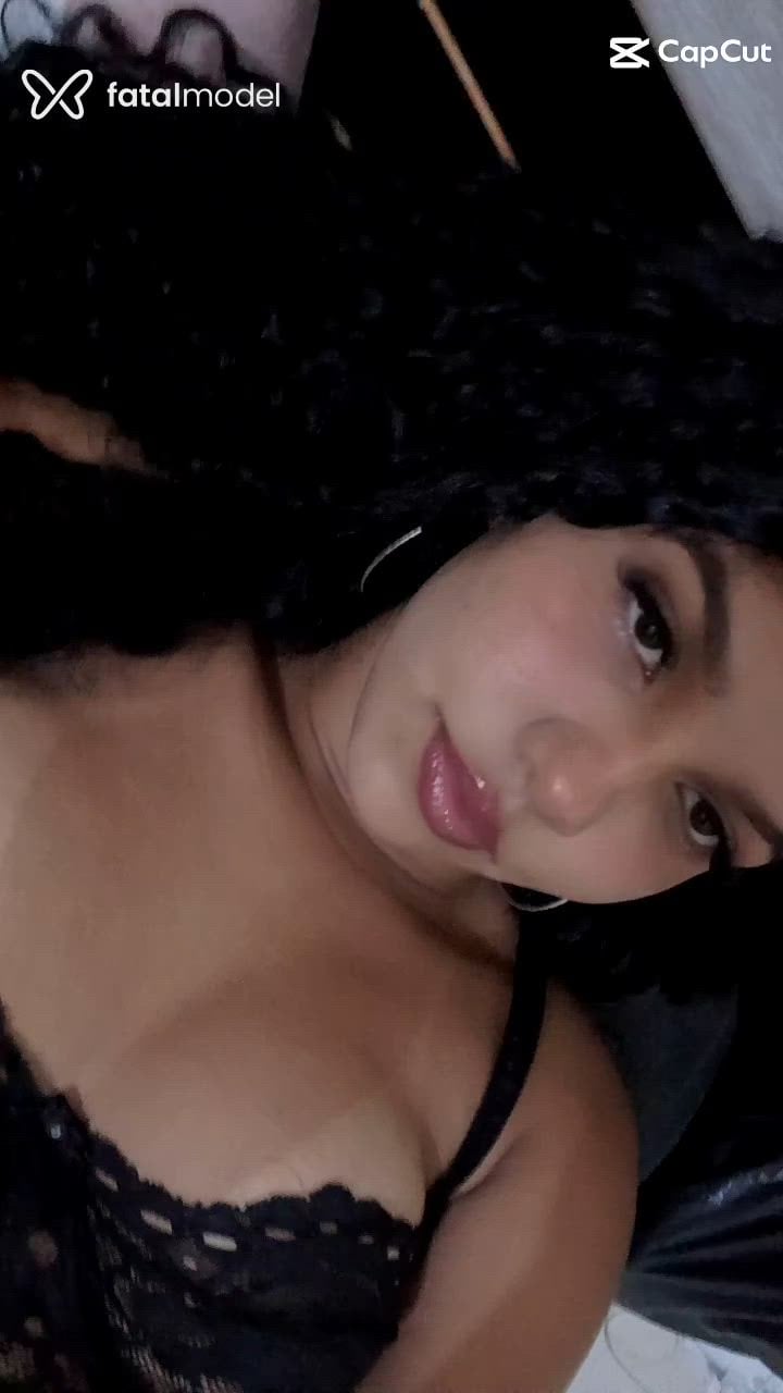 Acompanhante mulher morena (o) de olhos castanhos em Serra Acompanhante mulher morena (o) de olhos castanhos em Serra - Sabrina