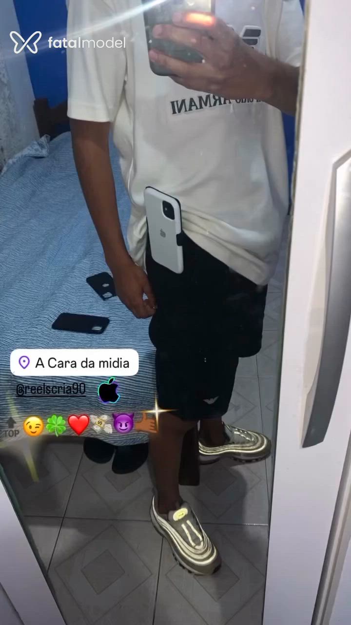 Acompanhante homem morena (o) de olhos pretos - Mateus