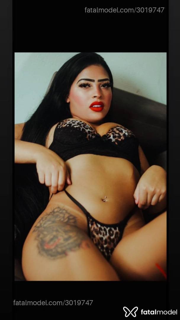 Acompanhante mulher morena (o) de olhos pretos - Kethy Acompanhante mulher morena (o) de olhos pretos - Kethy