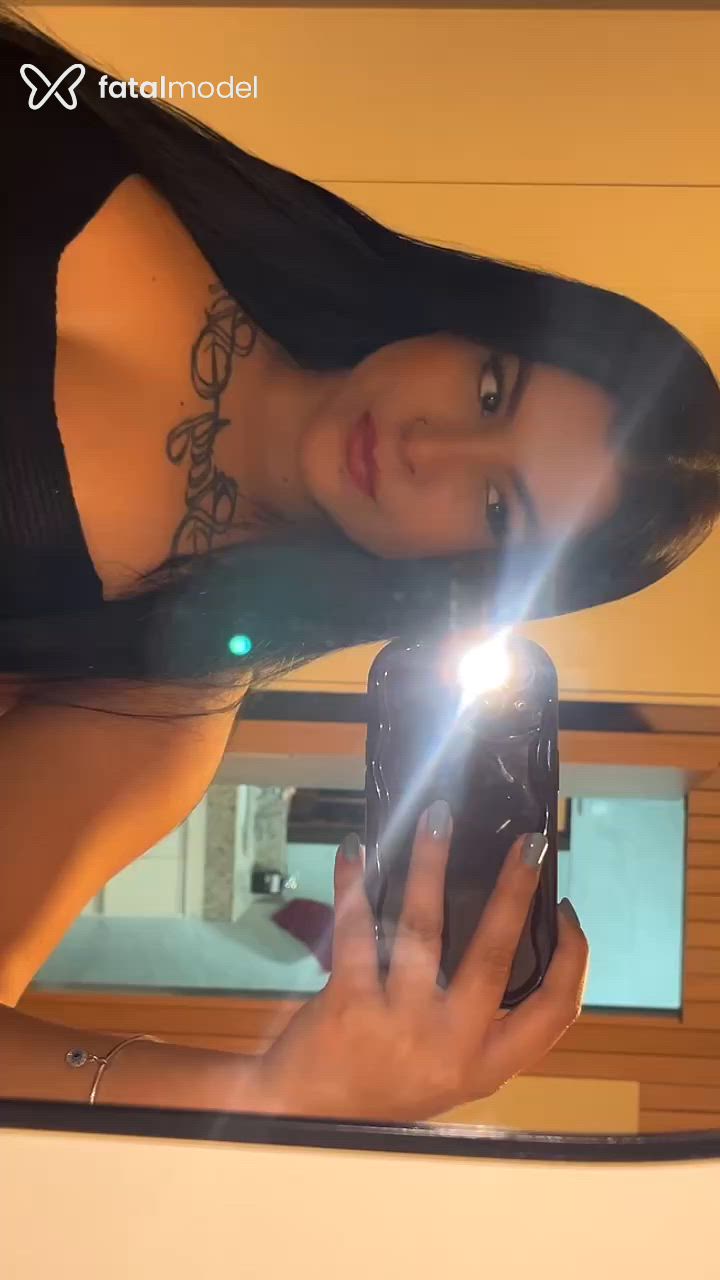 Acompanhante mulher morena (o) de olhos pretos em Belo Horizonte - Jade Salles