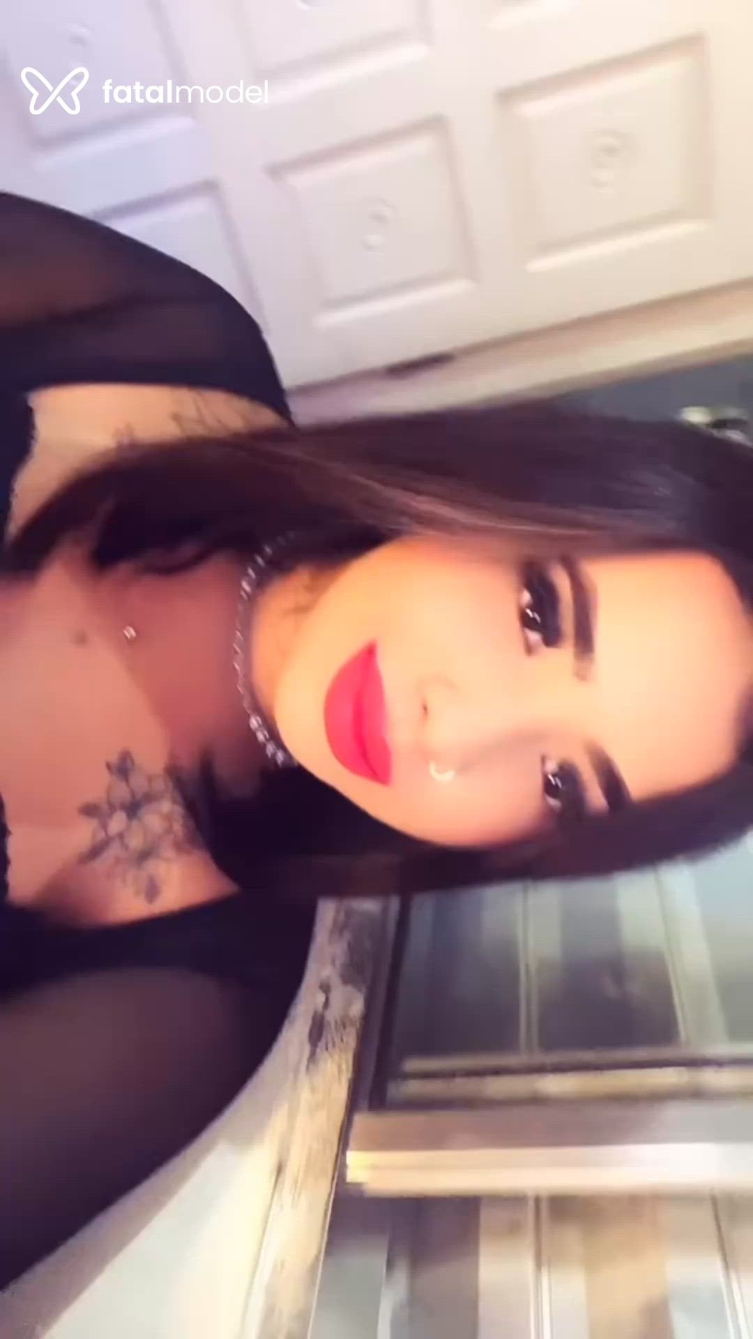 Acompanhante mulher morena (o) de olhos castanhos em Osasco Acompanhante mulher morena (o) de olhos castanhos em Osasco - Isabella