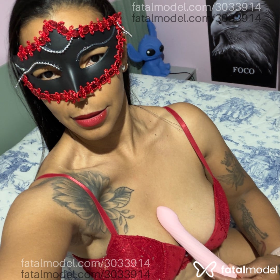 Acompanhante mulher morena (o) de olhos pretos em Videira Acompanhante mulher morena (o) de olhos pretos em Videira - Bruna