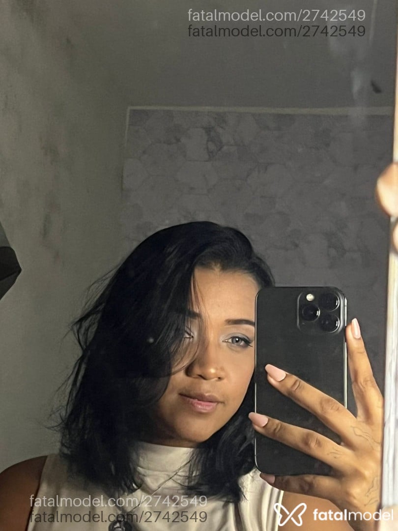Acompanhante mulher morena (o) de olhos castanhos em São Paulo - Pérola