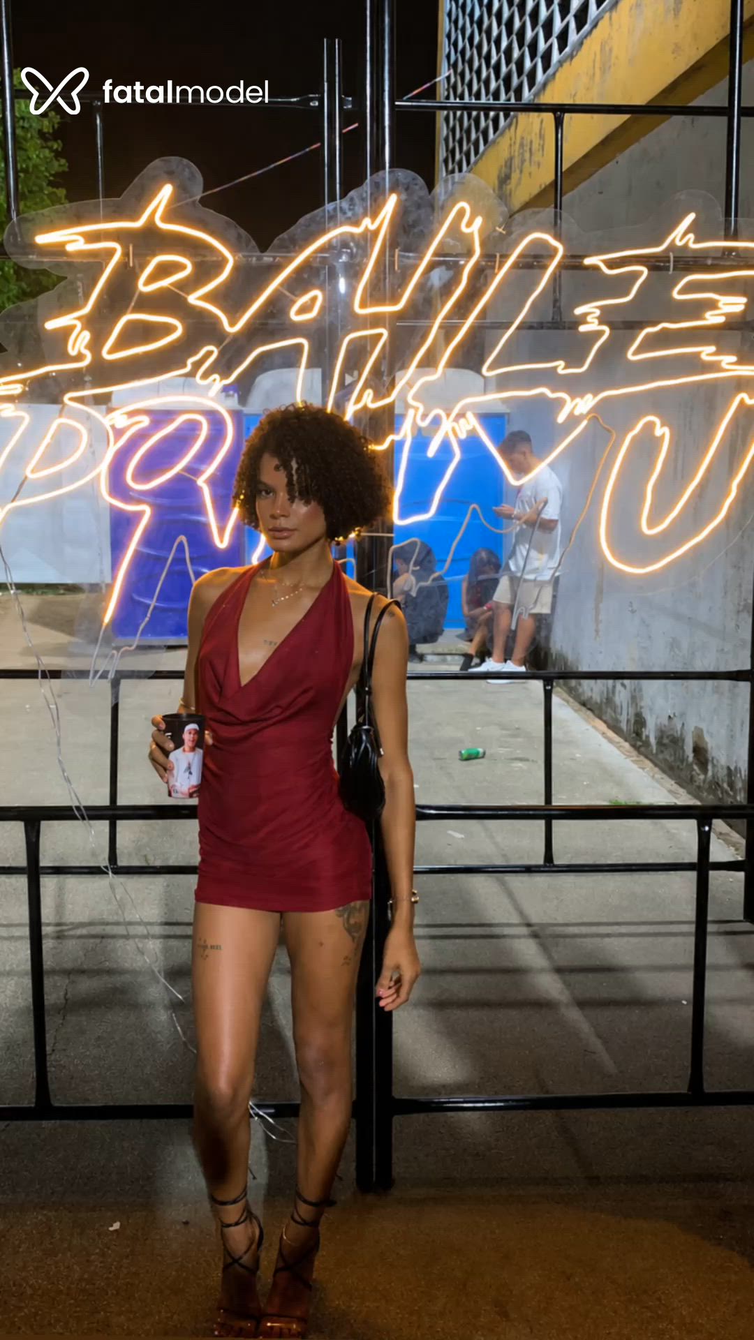 Acompanhante mulher trans ruiva (o) de olhos castanhos em Camaçari Acompanhante mulher trans ruiva (o) de olhos castanhos em Camaçari - Angel