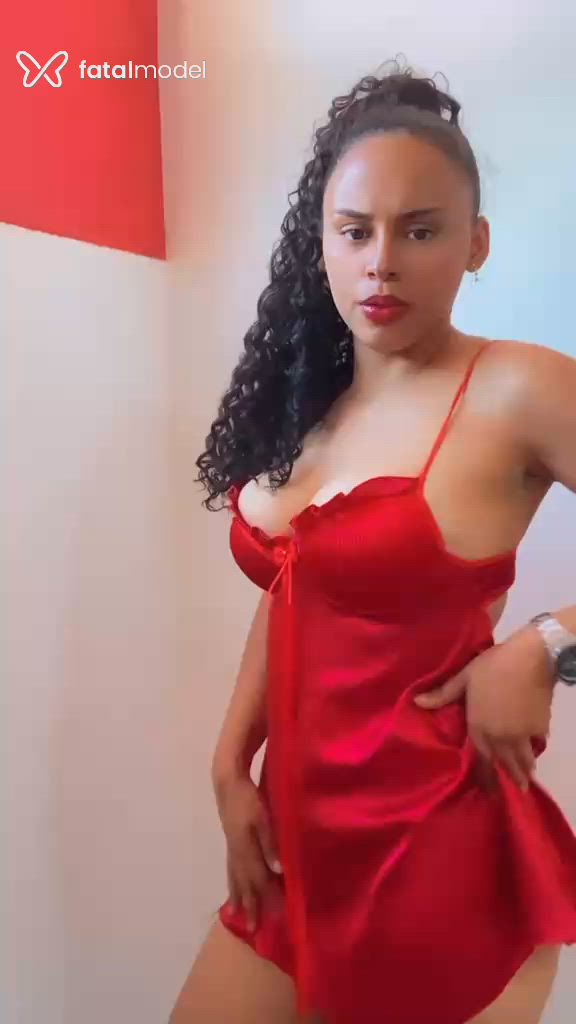 Acompanhante mulher morena (o) de olhos castanhos em Livramento de Nossa Senhora Acompanhante mulher morena (o) de olhos castanhos em Livramento de Nossa Senhora - Luna