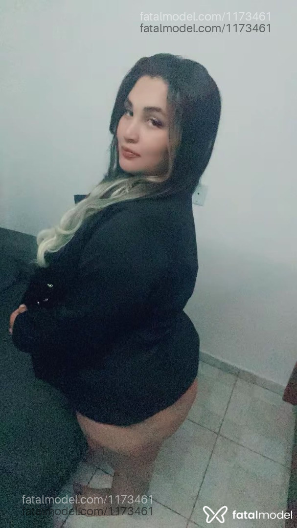 Acompanhante mulher loira (o) de olhos verdes - Maria