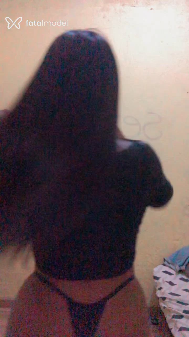 Acompanhante mulher morena (o) de olhos castanhos - Dhmarquesa