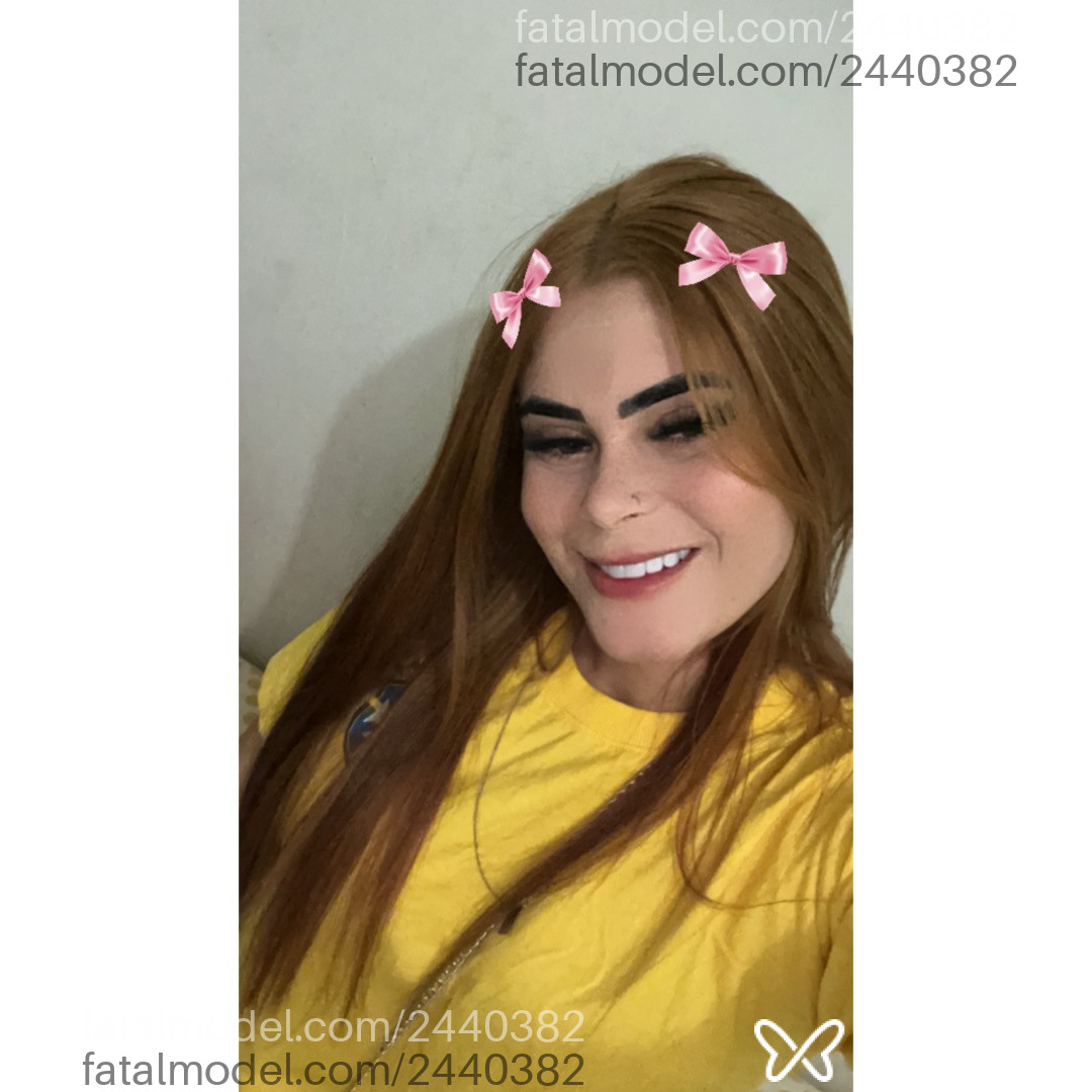 Acompanhante mulher ruiva (o) de olhos castanhos em Corrente Acompanhante mulher ruiva (o) de olhos castanhos em Corrente - Mel