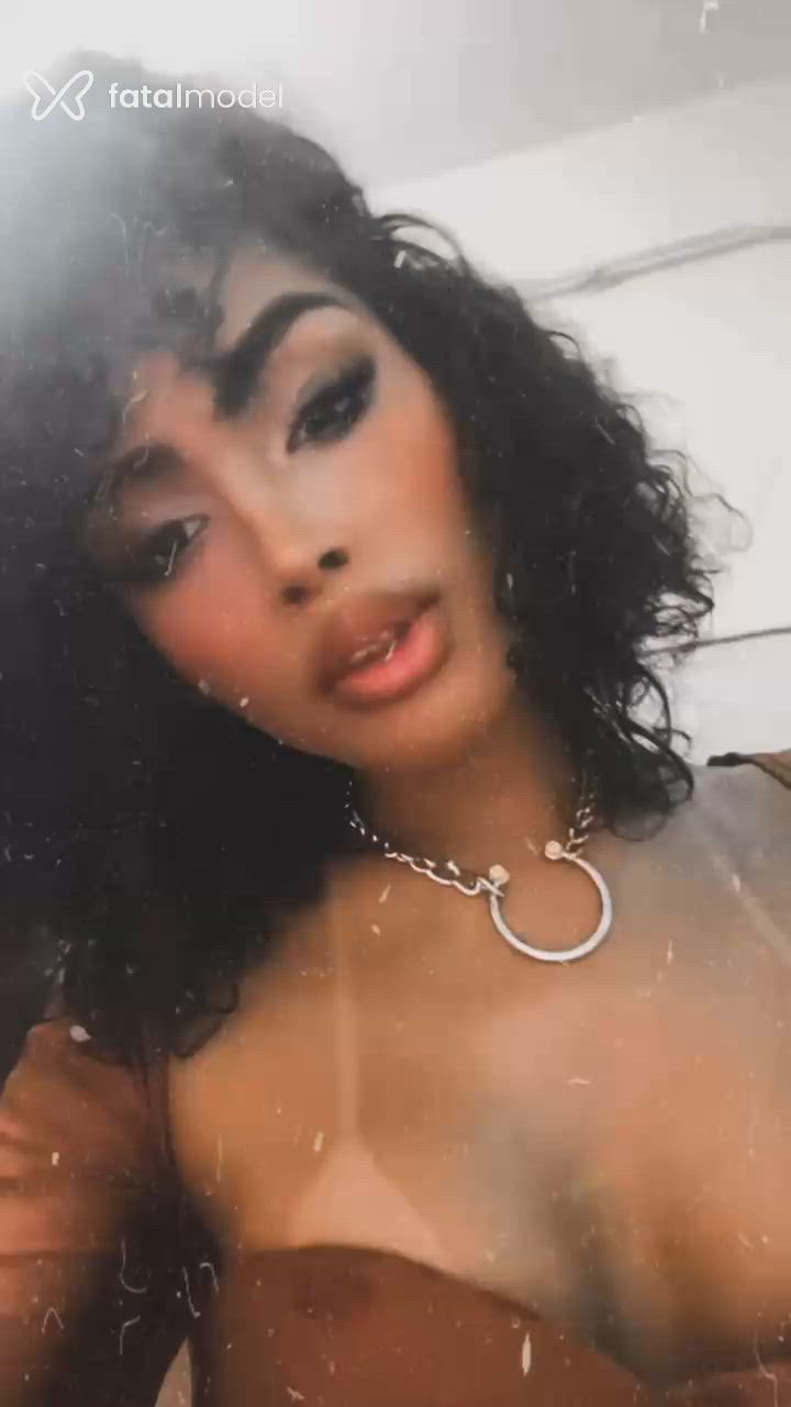 Acompanhante mulher trans morena (o) de olhos castanhos em São Paulo Acompanhante mulher trans morena (o) de olhos castanhos em São Paulo - Talita Lima