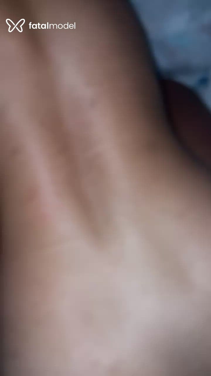 Acompanhante mulher trans com cabelo colorido de olhos pretos - Jully Acompanhante mulher trans com cabelo colorido de olhos pretos - Jully