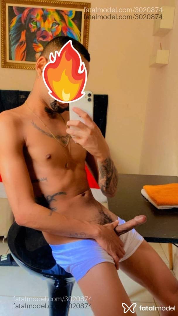 Acompanhante homem morena (o) de olhos pretos em Cascavel Acompanhante homem morena (o) de olhos pretos em Cascavel - Brayan