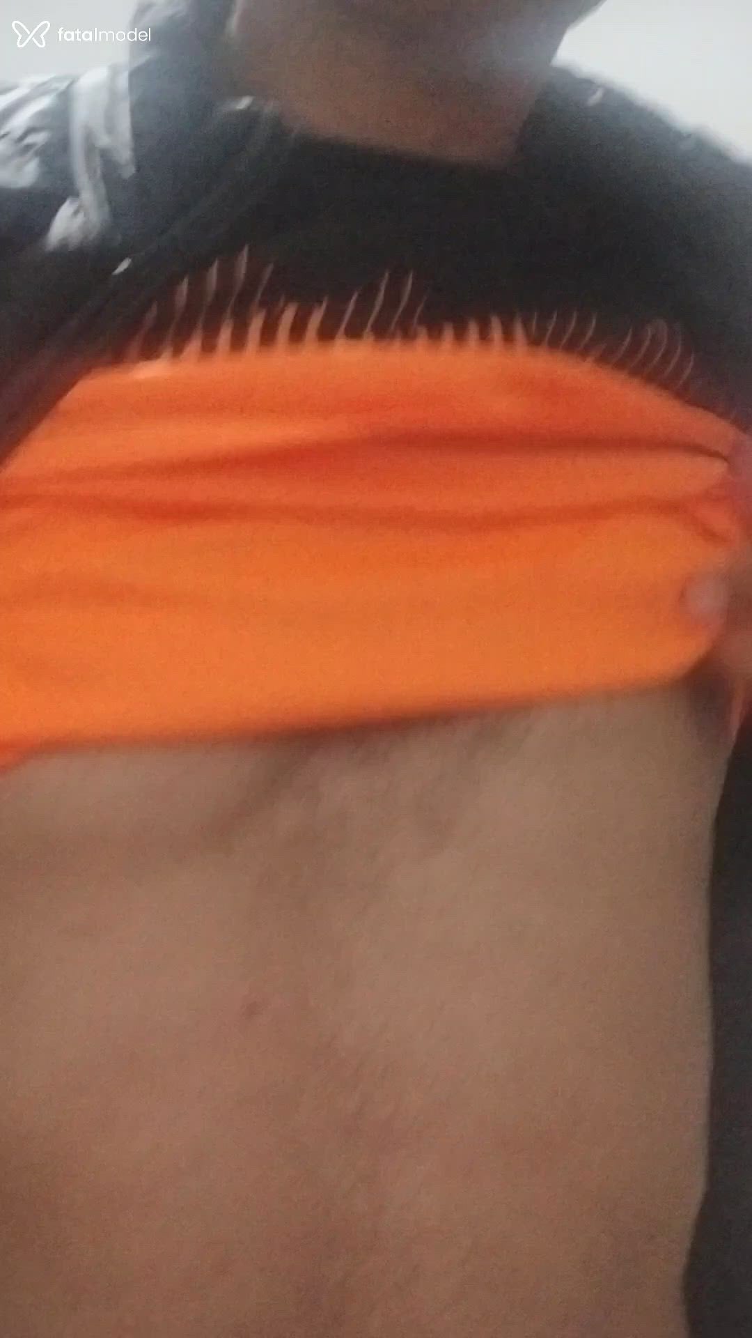 Acompanhante homem morena (o) de olhos castanhos em Capim Grosso Acompanhante homem morena (o) de olhos castanhos em Capim Grosso - Myster Silva