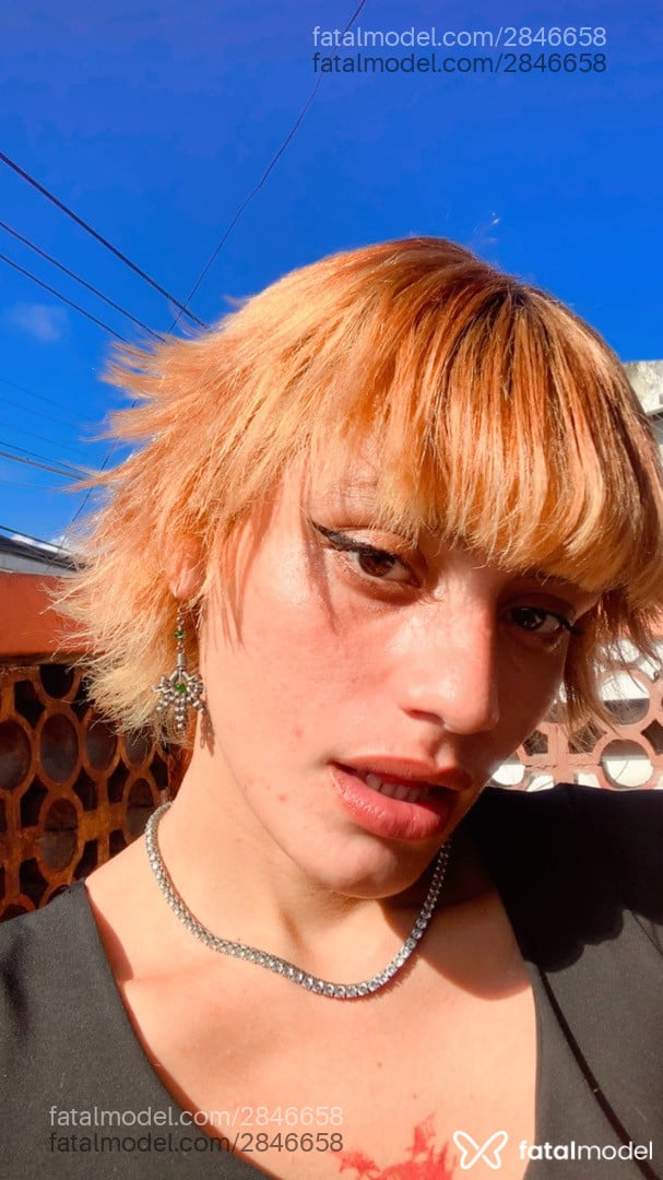 Acompanhante mulher ruiva (o) de olhos castanhos em Natal - Vivi
