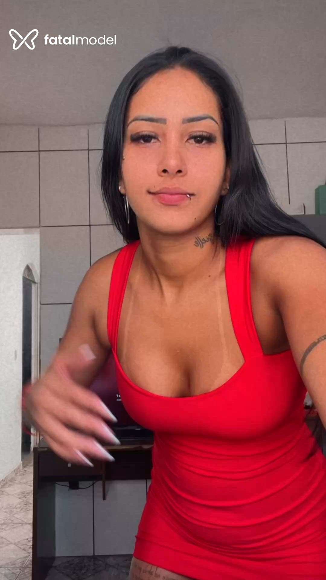 Acompanhante mulher morena (o) de olhos castanhos em Campo Belo Acompanhante mulher morena (o) de olhos castanhos em Campo Belo - Gigi