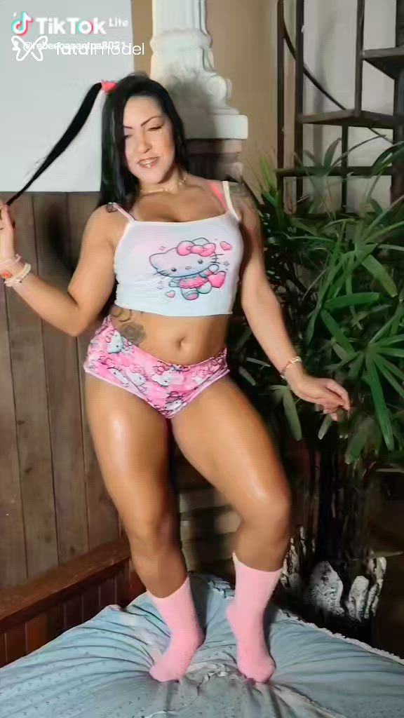 Acompanhante mulher com cabelo castanho de olhos pretos em São Paulo - RebeccaSantosatriz