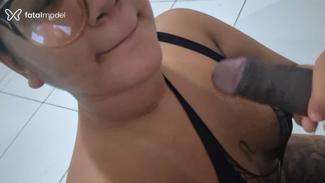 Acompanhante mulher com cabelo castanho de olhos castanhos em Salvador Acompanhante mulher com cabelo castanho de olhos castanhos em Salvador - Lilica