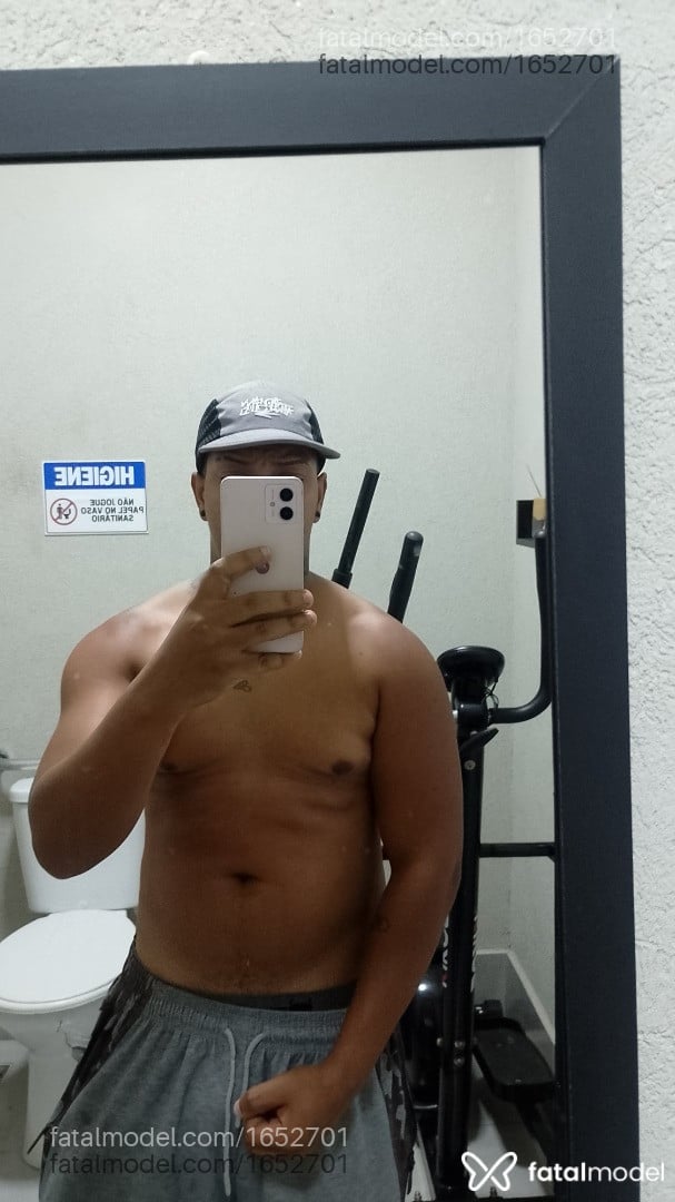 Acompanhante homem morena (o) de olhos castanhos em São José do Rio Preto - Morenoinsaciável