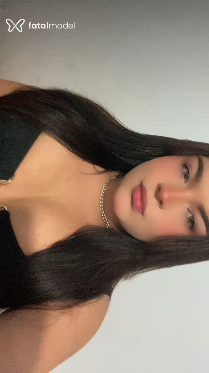 Acompanhante mulher trans com cabelo castanho de olhos castanhos em Pindamonhangaba Acompanhante mulher trans com cabelo castanho de olhos castanhos em Pindamonhangaba - Roberta