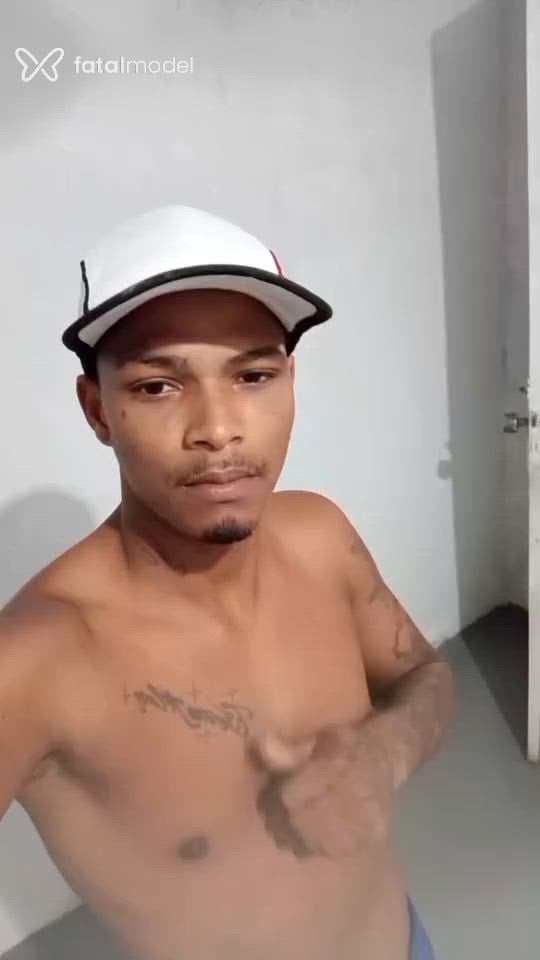 Acompanhante homem morena (o) de olhos castanhos em Vitória Acompanhante homem morena (o) de olhos castanhos em Vitória - Lucas