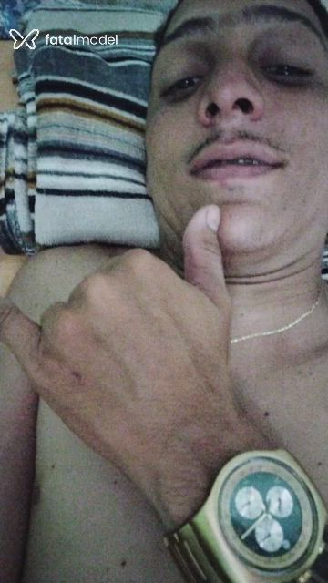 Acompanhante homem morena (o) de olhos castanhos em Salvador - Moraes