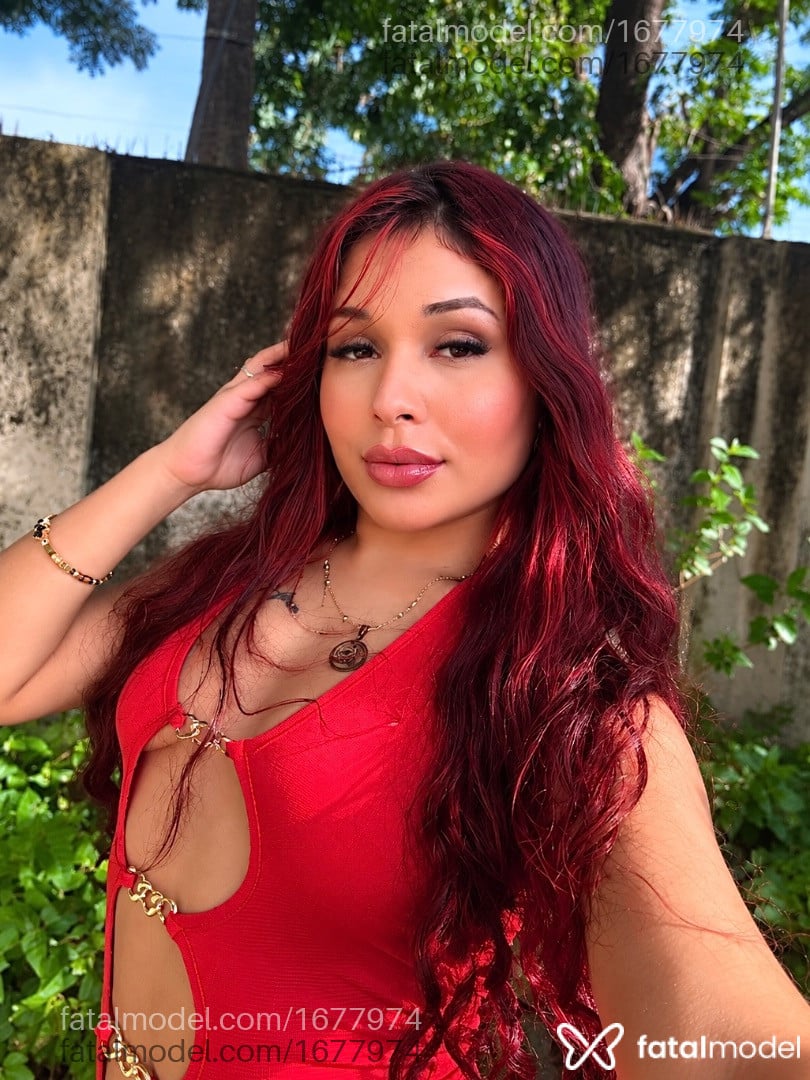 Acompanhante mulher ruiva (o) de olhos castanhos em Recife - Lua Laurent