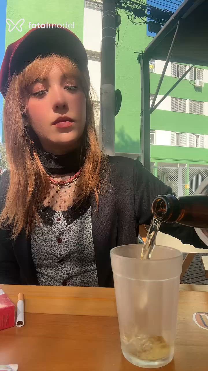 Acompanhante mulher ruiva (o) de olhos castanhos em São José dos Campos Acompanhante mulher ruiva (o) de olhos castanhos em São José dos Campos - Melissa