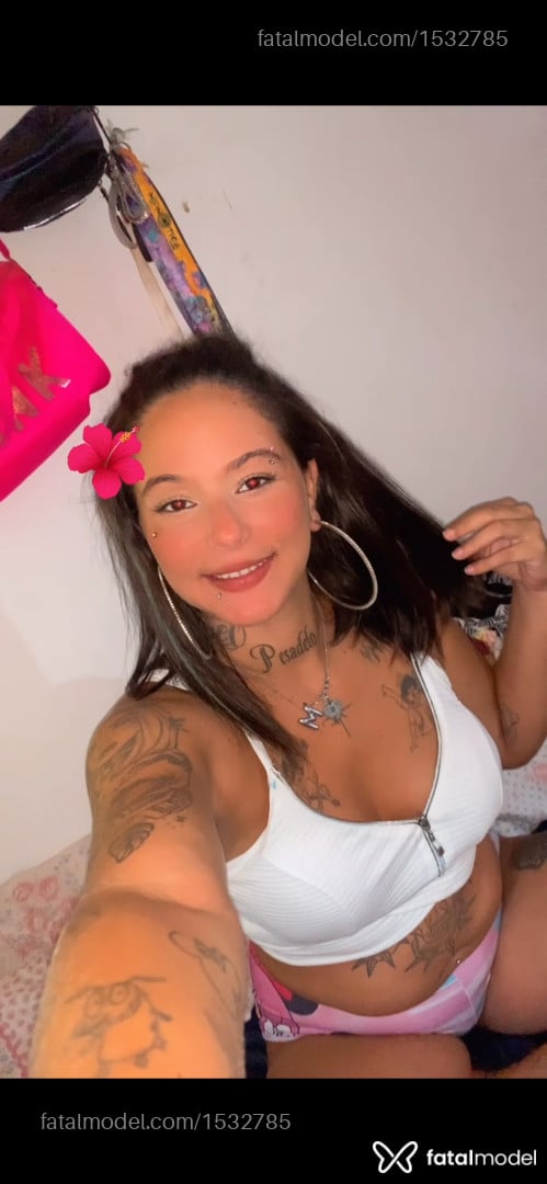 Acompanhante mulher morena (o) de olhos castanhos em Barra do Garças - Katrina