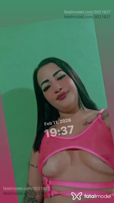 Acompanhante mulher morena (o) de olhos castanhos em Salinas Acompanhante mulher morena (o) de olhos castanhos em Salinas - Branca