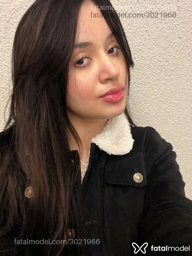 Acompanhante mulher morena (o) de olhos castanhos - Nicolly