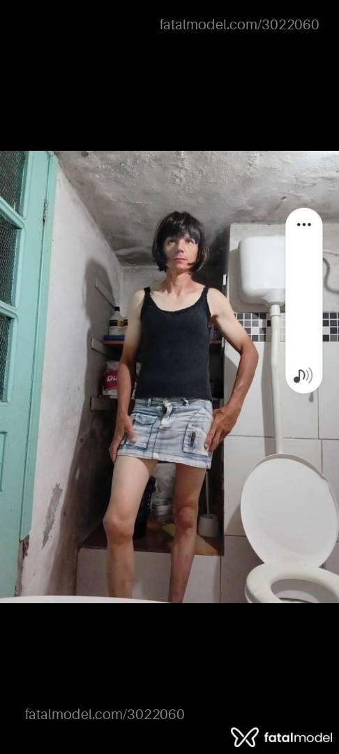 Acompanhante homem trans com cabelo castanho de olhos castanhos em Palmeira das Missões - Bruna Barbosa