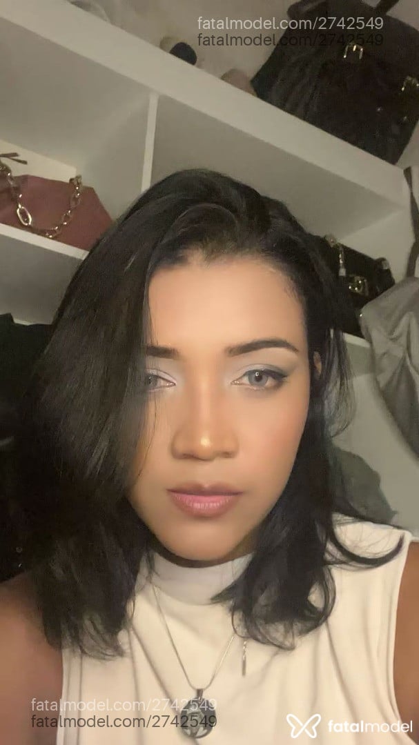 Acompanhante mulher morena (o) de olhos castanhos em São Paulo - Pérola