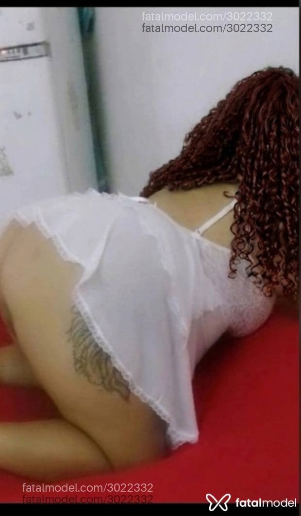 Acompanhante mulher morena (o) de olhos castanhos - Agatha Morais
