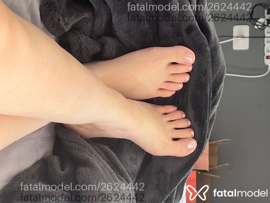 Acompanhante mulher loira (o) de olhos castanhos em São Paulo Acompanhante mulher loira (o) de olhos castanhos em São Paulo - Yulia Novichenko