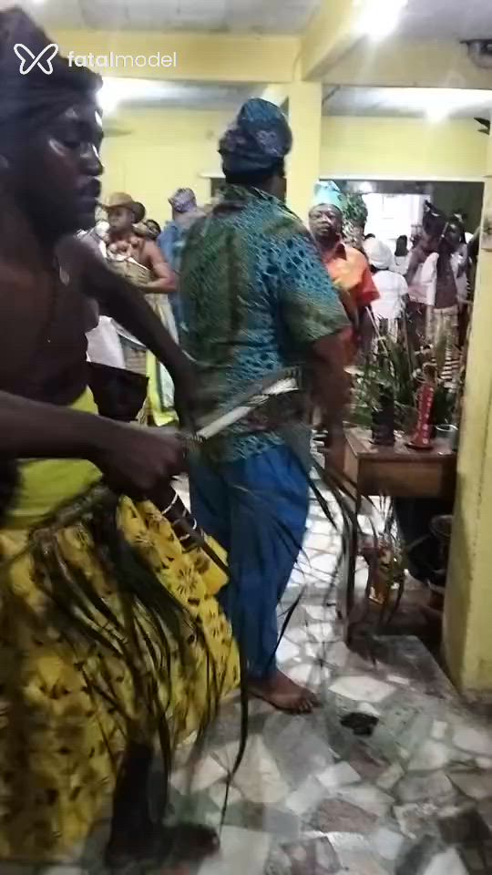 Acompanhante homem sem cabelo de olhos pretos em Nova Iguaçu Acompanhante homem sem cabelo de olhos pretos em Nova Iguaçu - Guilherme