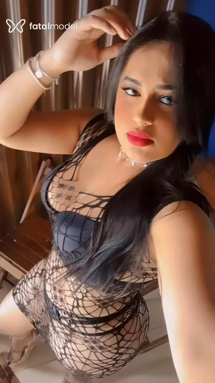 Acompanhante mulher com cabelo castanho de olhos castanhos - Carol Acompanhante mulher com cabelo castanho de olhos castanhos - Carol