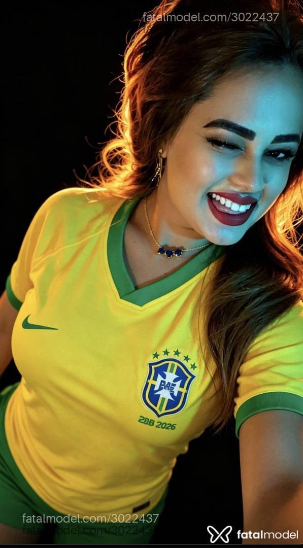Acompanhante mulher com cabelo castanho de olhos castanhos em Catalão - Carol