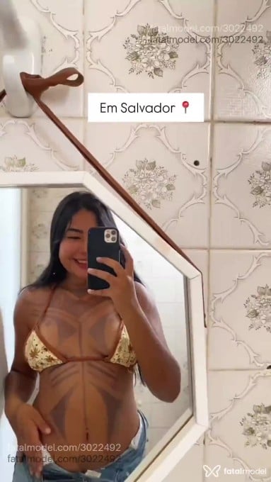 Acompanhante mulher morena (o) de olhos pretos em Salvador - Tawani