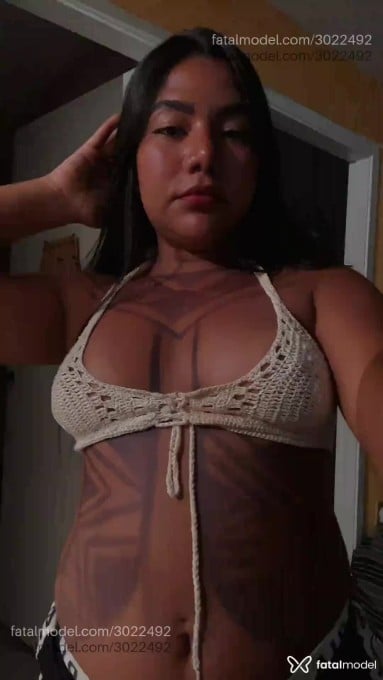 Acompanhante mulher morena (o) de olhos pretos em Salvador - Tawani