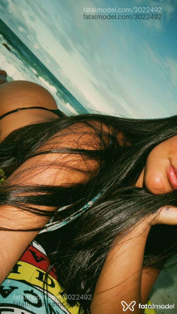 Acompanhante mulher morena (o) de olhos pretos em Salvador - Tawani