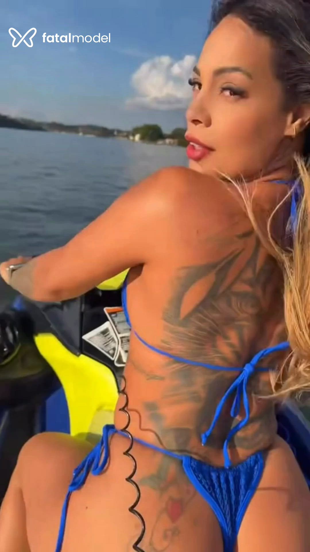 Acompanhante mulher loira (o) de olhos castanhos em Lagoa da Prata - Lara