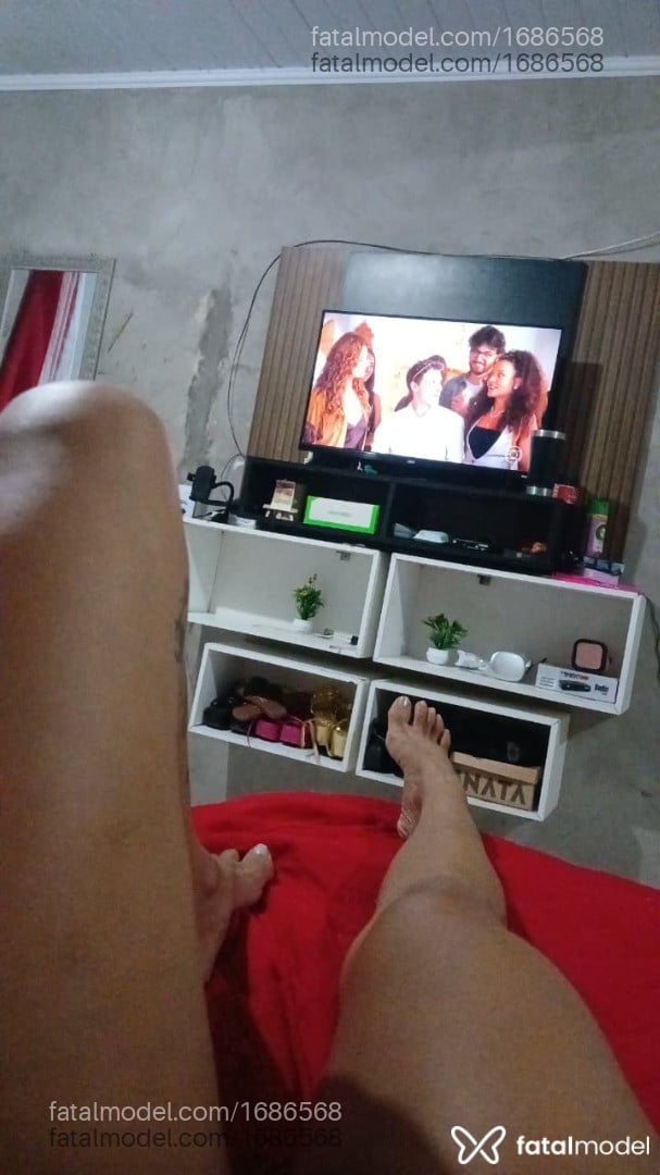 Acompanhante mulher morena (o) de olhos pretos em Virtual Acompanhante mulher morena (o) de olhos pretos em Virtual - Priscila Alencar
