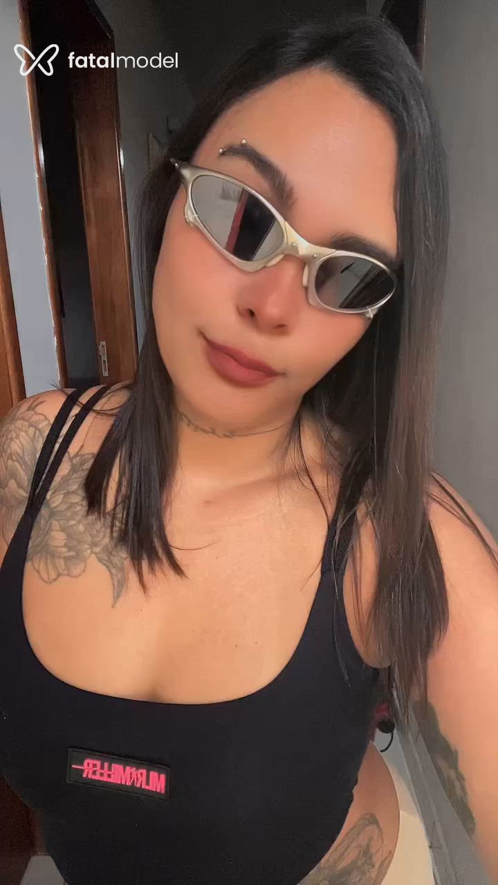 Acompanhante mulher com cabelo castanho de olhos castanhos em Catalão Acompanhante mulher com cabelo castanho de olhos castanhos em Catalão - Jessica